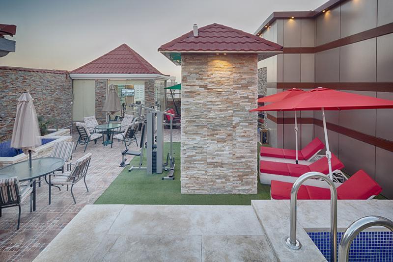 Lavona Inn Jubail Bagian luar foto